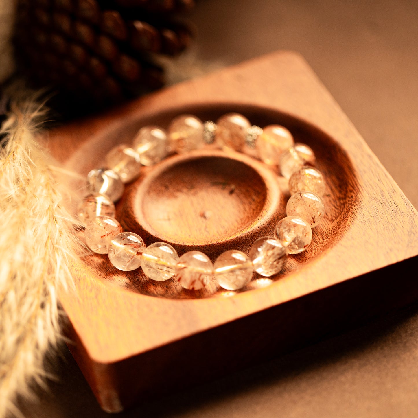 【LUCKYORE-A25003】Golden Hair Crystal High-Energy Bracelet